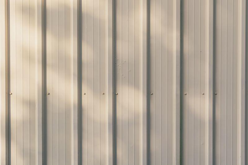 Installing Vinyl Panels